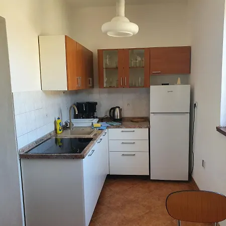 Petra Apartment *