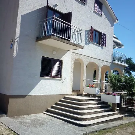 Apartment Petra Barbat na Rabu