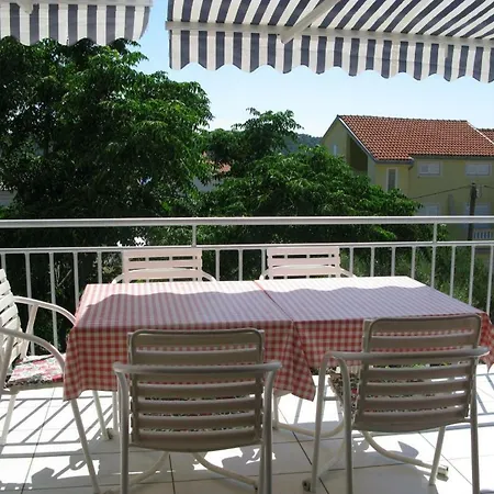 Petra Apartman Barbat na Rabu